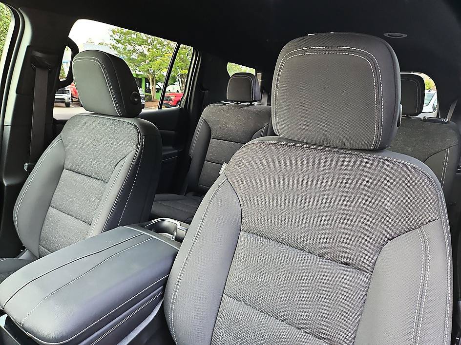 New 2026 Chevrolet Traverse LT FWD image 16