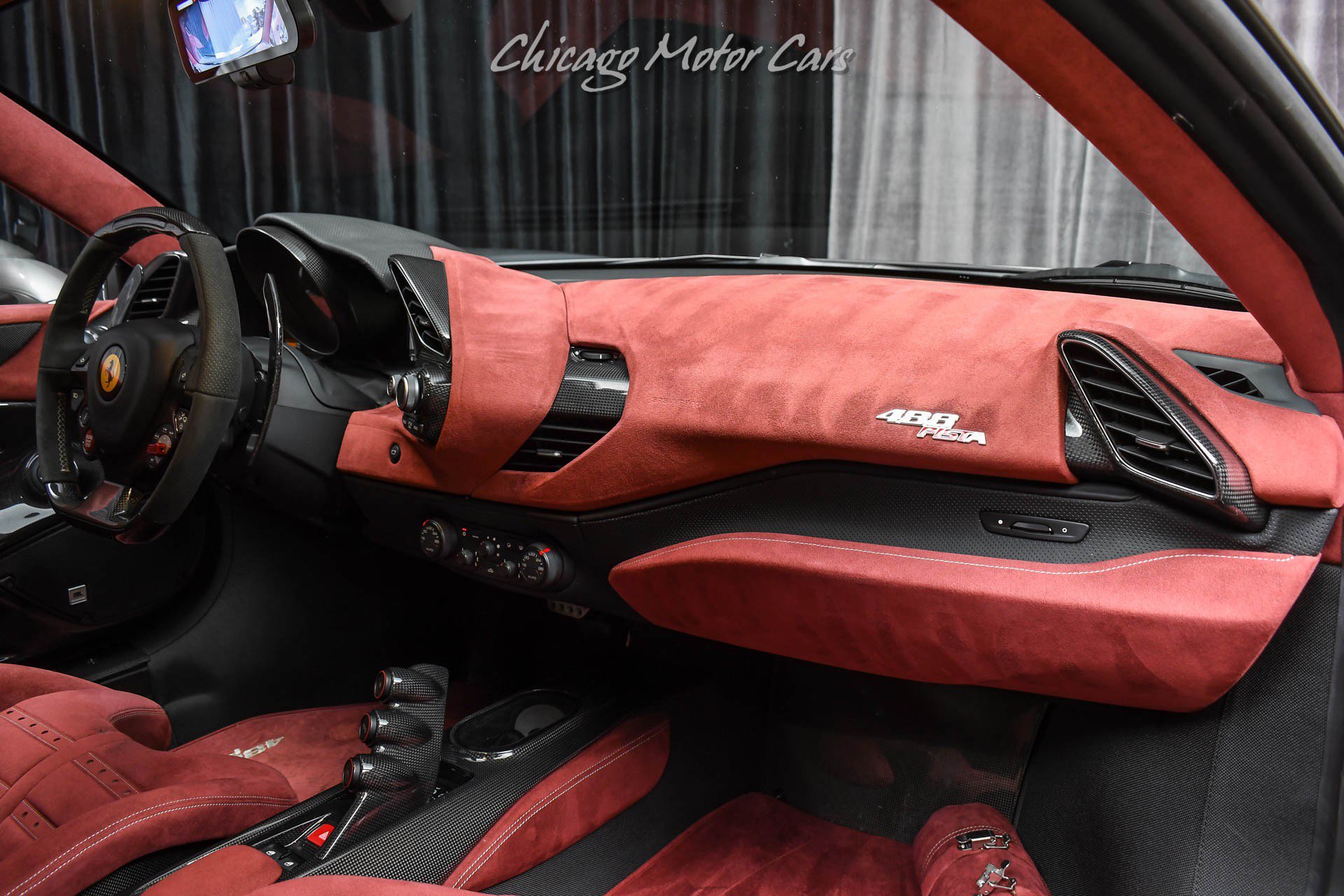 Used 2019 Ferrari 488 Pista Coupe RWD image 30