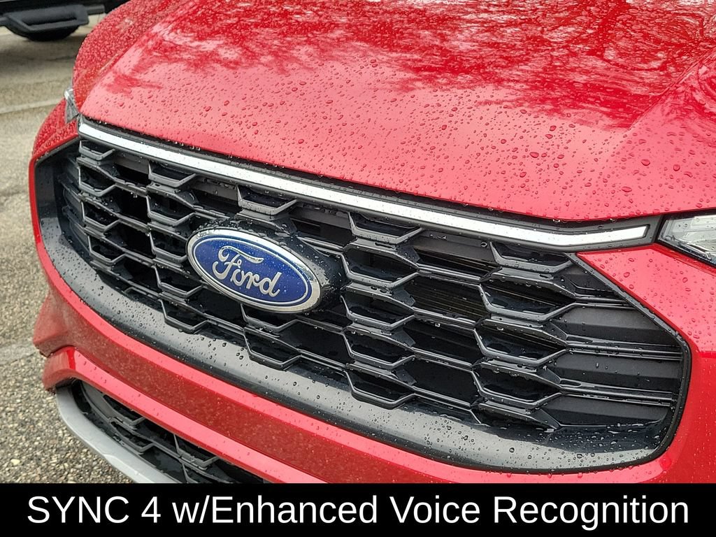 Used 2024 Ford Escape ST-Line w/ Tech Pack #1 FWD image 3