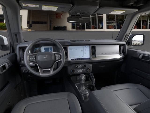 New 2025 Ford Bronco Outer Banks w/ Sasquatch Package image 9