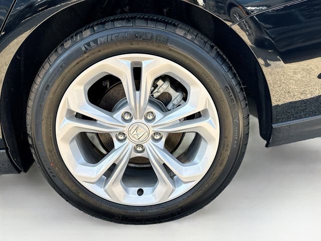 Certified 2025 Honda Accord LX image 28
