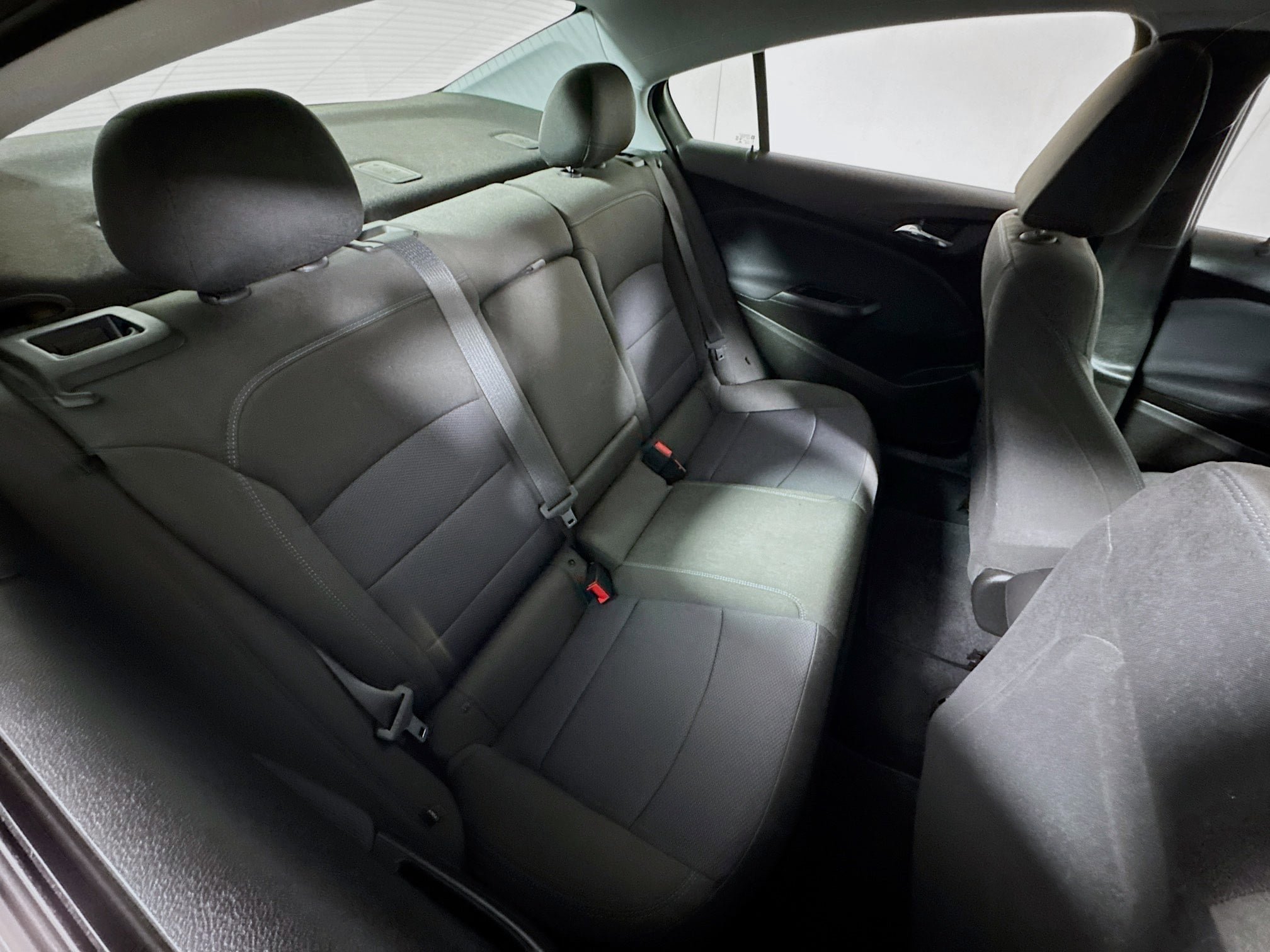 Used 2019 Chevrolet Cruze LT w/ Convenience Package FWD image 26