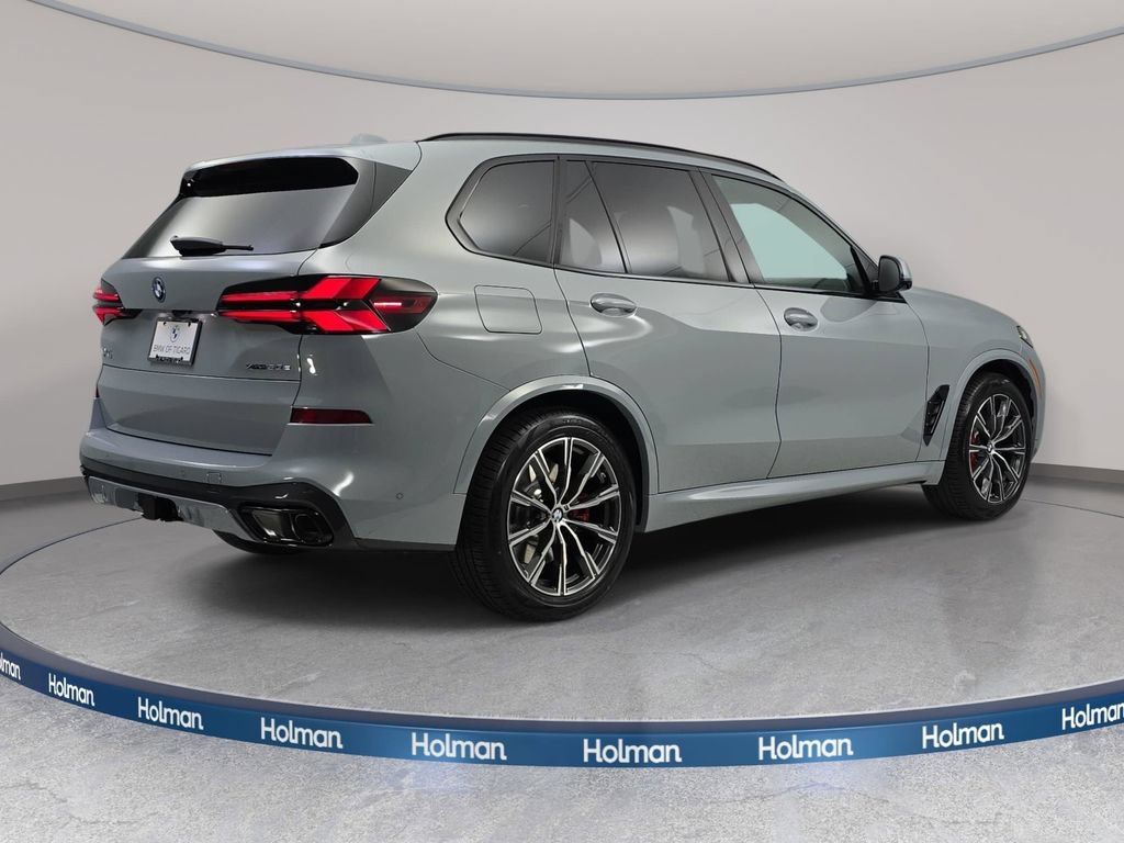 New 2026 BMW X5 xDrive50e w/ M Sport Package AWD/4WD image 5