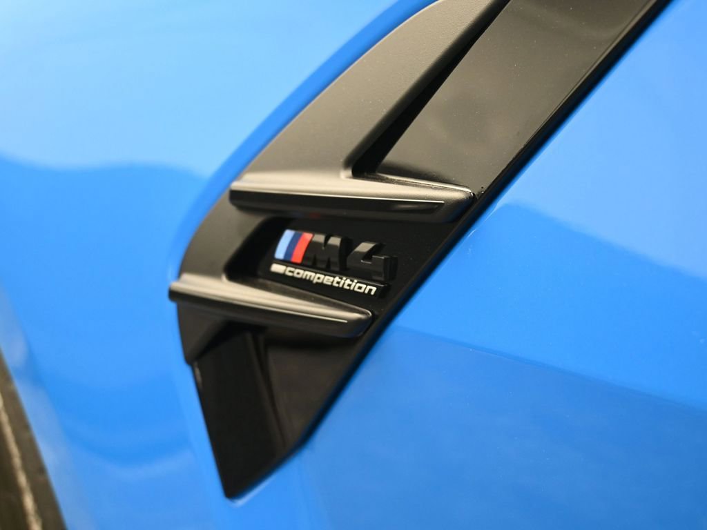 Used 2026 BMW M4 xDrive Competition image 12
