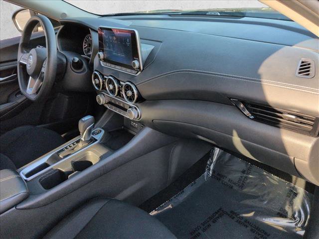 Used 2023 Nissan Sentra SV FWD image 29