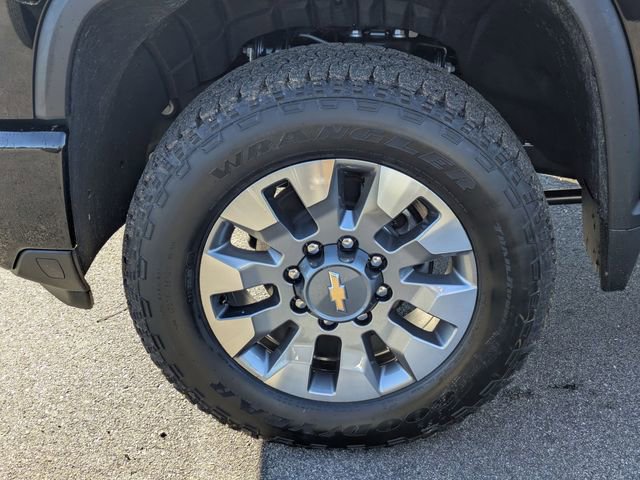 New 2026 Chevrolet Silverado 2500 Custom w/ Custom Value Package image 8