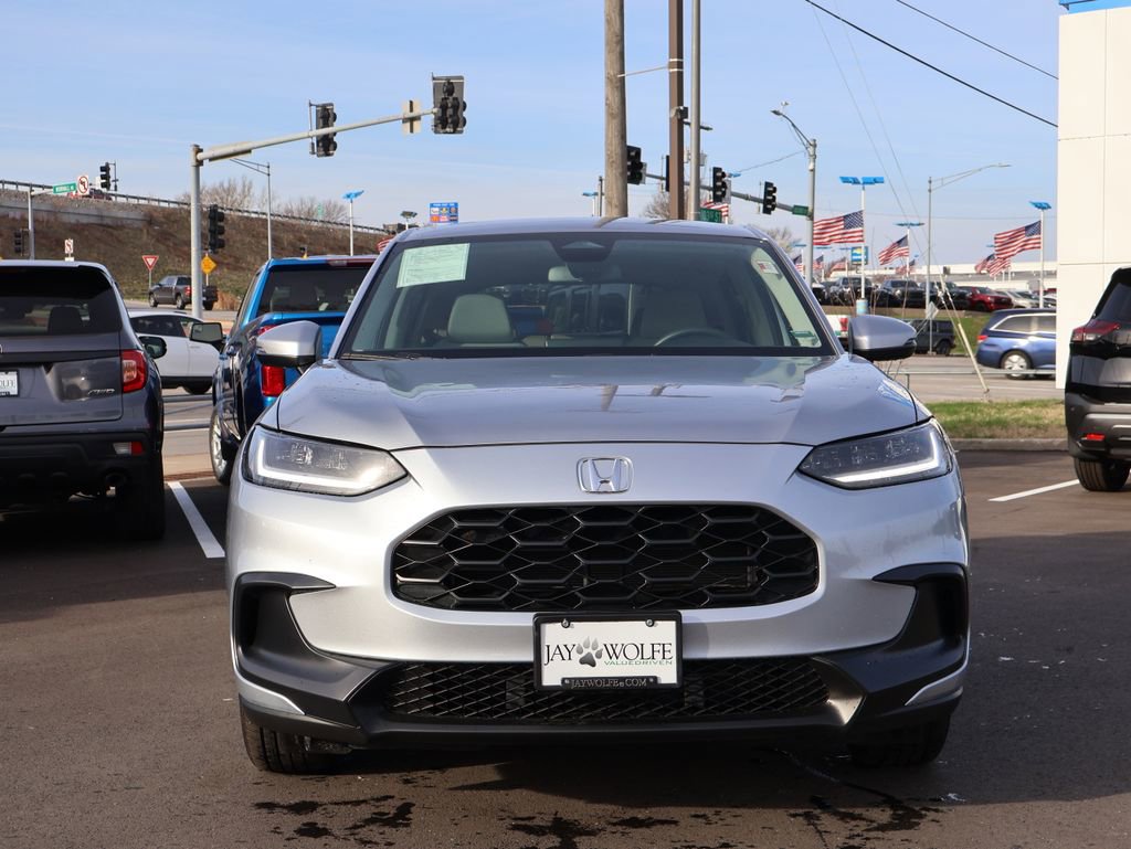 Certified 2026 Honda HR-V LX image 2