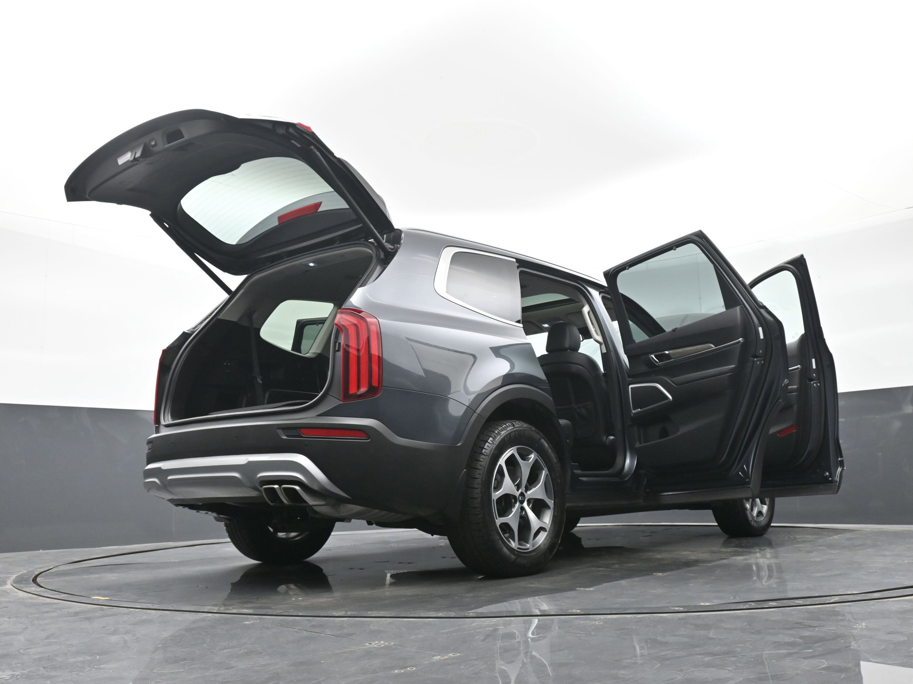 Used 2021 Kia Telluride EX image 52
