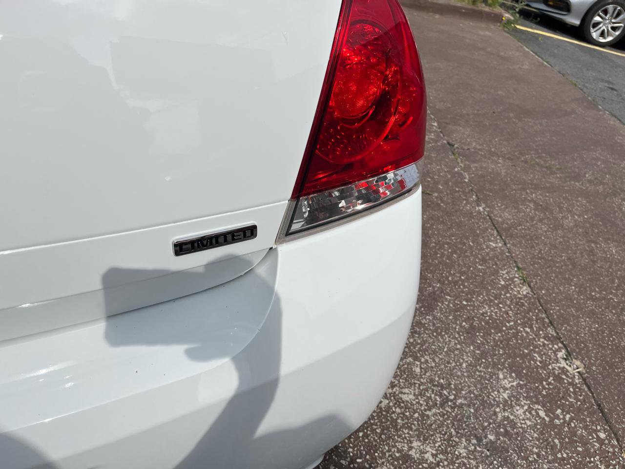 Used 2015 Chevrolet Impala LTZ FWD image 14