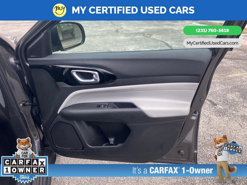 Used 2023 Jeep Compass Limited AWD/4WD image 19