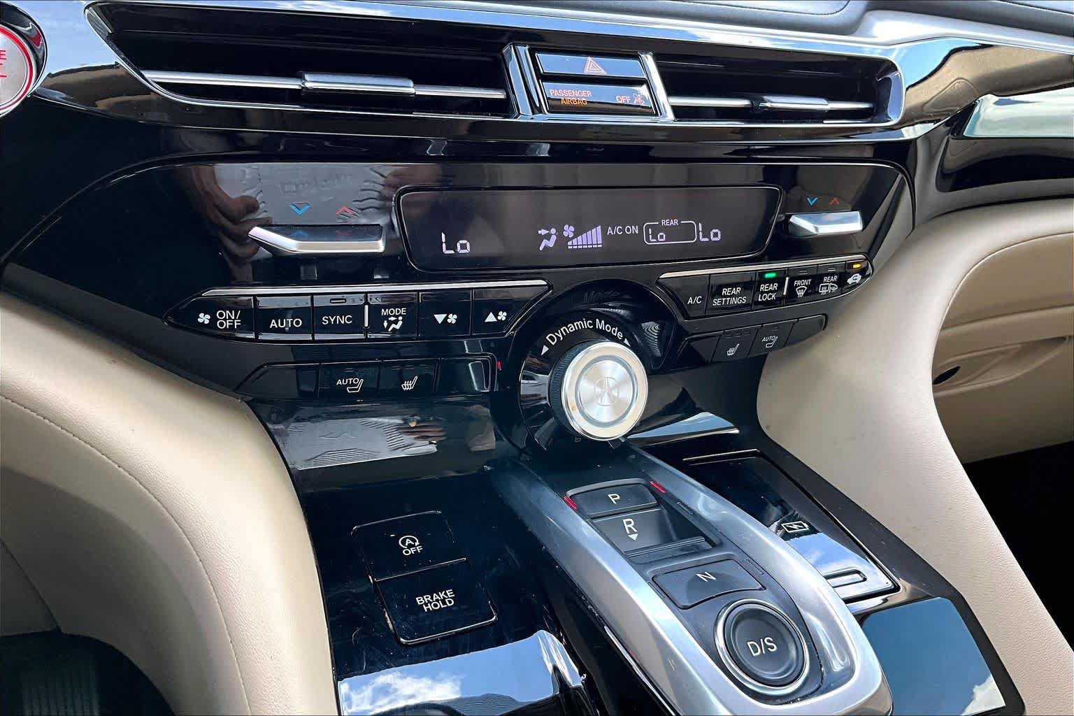 Used 2024 Acura MDX w/ Technology Package FWD image 35