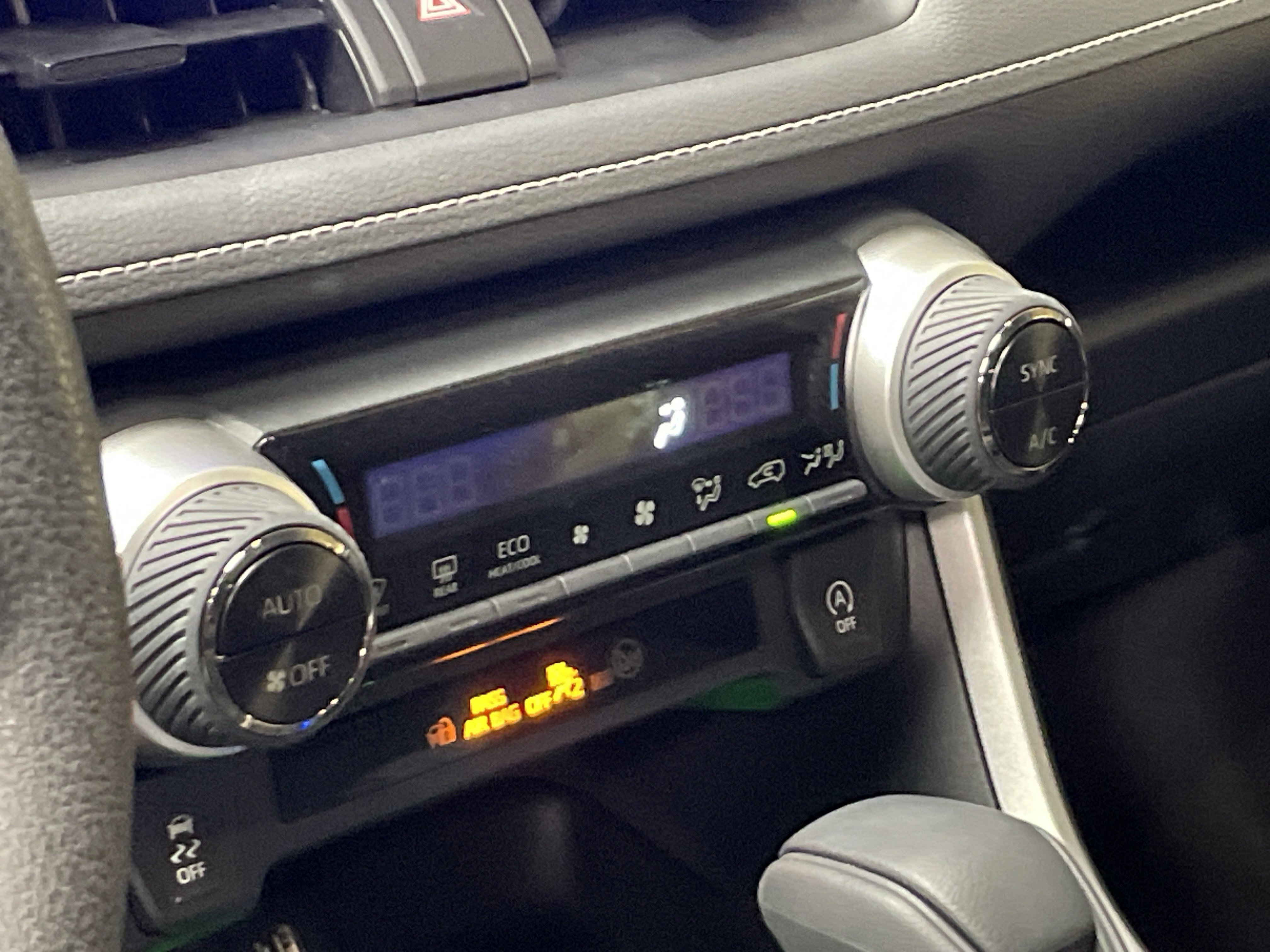 Certified 2025 Toyota RAV4 XLE w/ Convenience Package FWD image 29