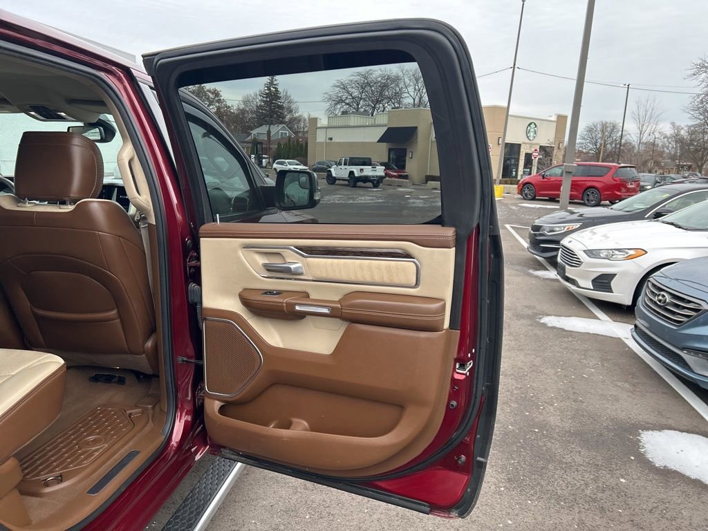 Used 2019 RAM 1500 Laramie image 17