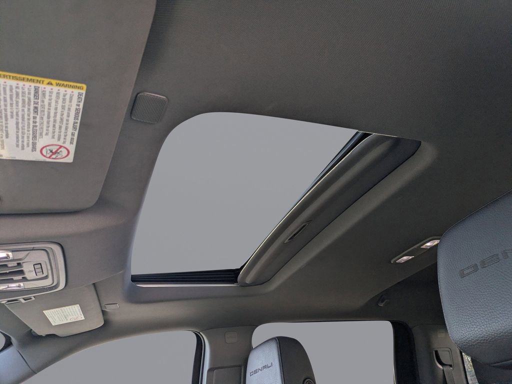 Used 2023 GMC Sierra 3500 Denali image 20