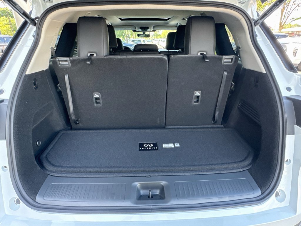 New 2027 INFINITI QX60 Luxe w/ Cargo Package FWD image 28