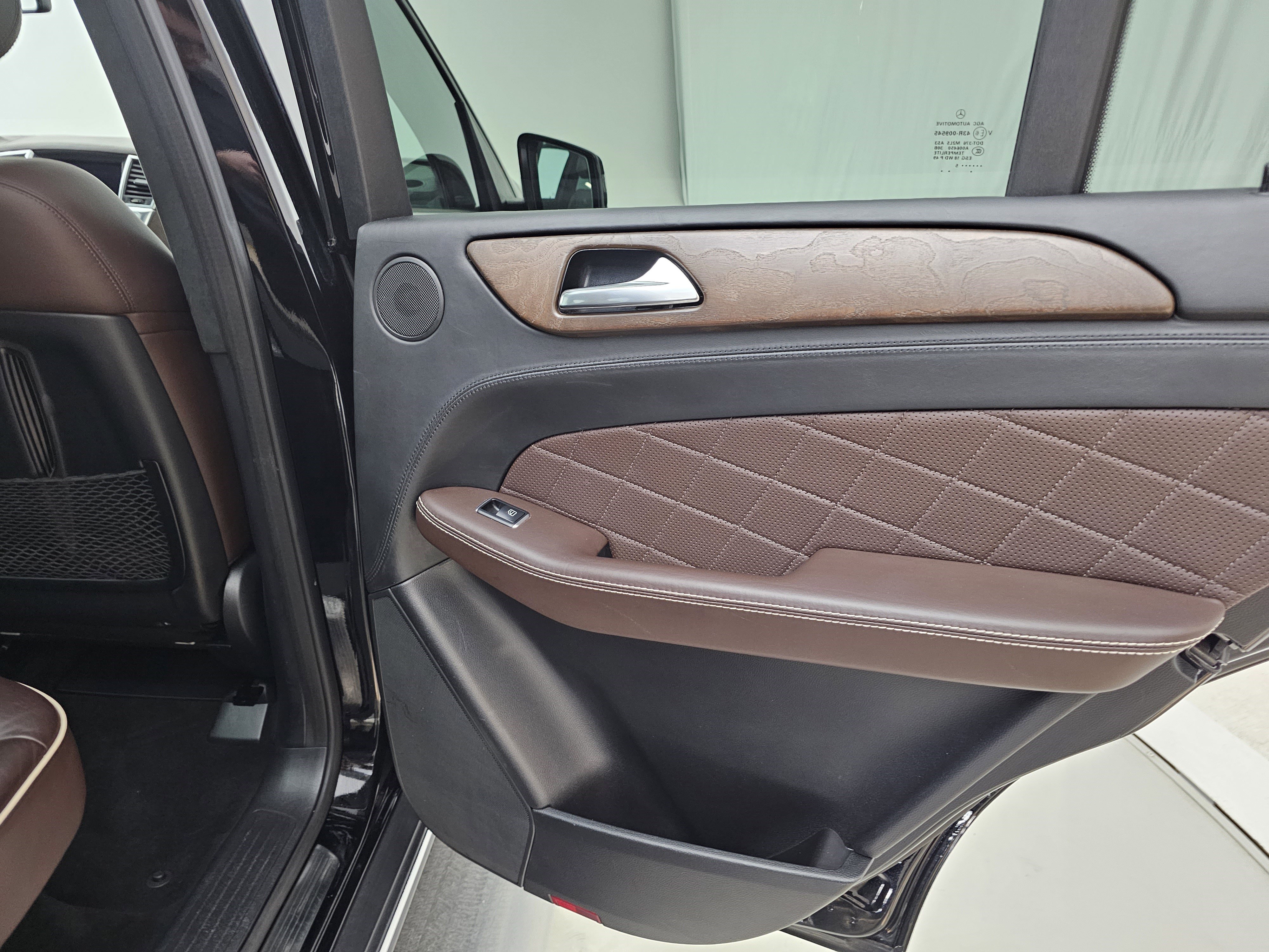 Used 2015 Mercedes-Benz ML 350 4MATIC image 24