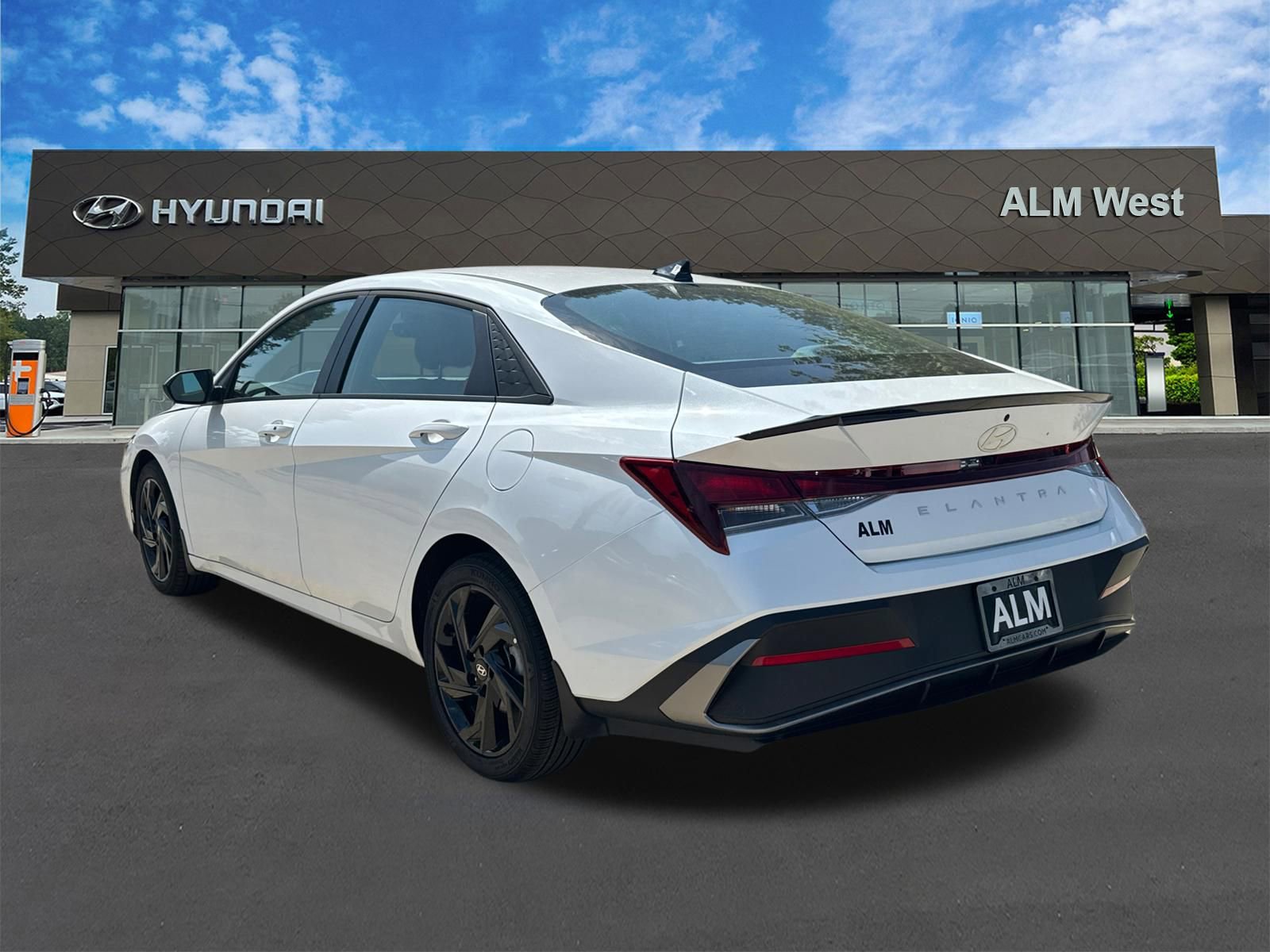 Certified 2026 Hyundai Elantra Sport FWD image 7
