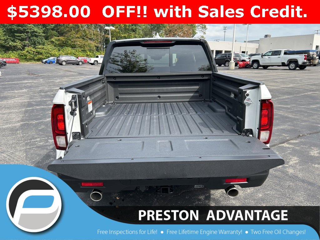 New 2026 Honda Ridgeline Black Edition image 3