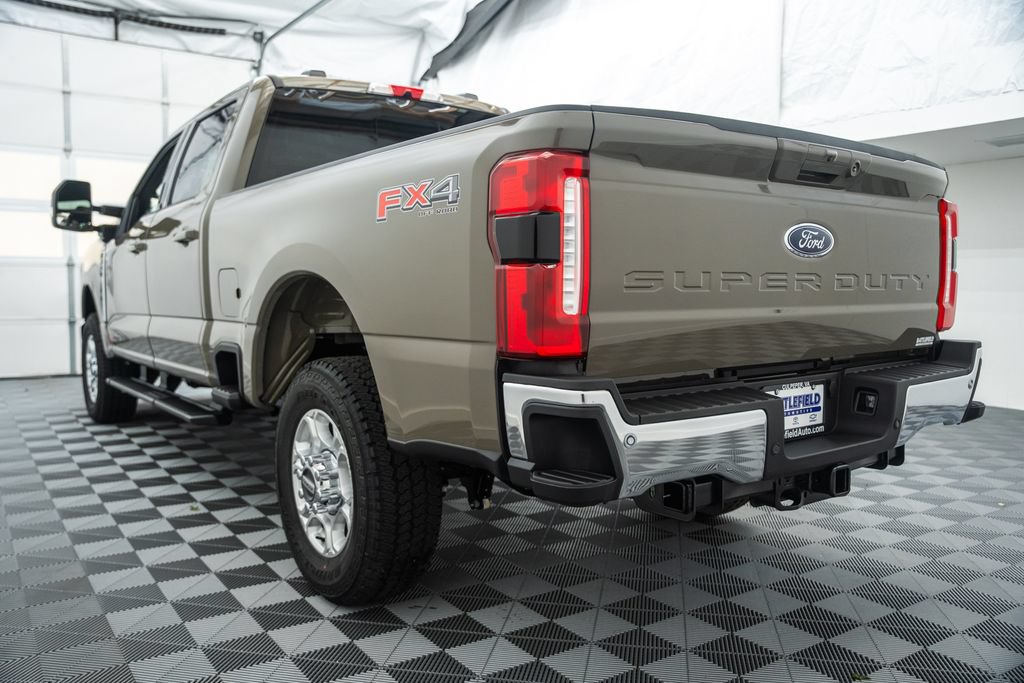 New 2026 Ford F350 XLT w/ XLT Premium Package AWD/4WD image 7