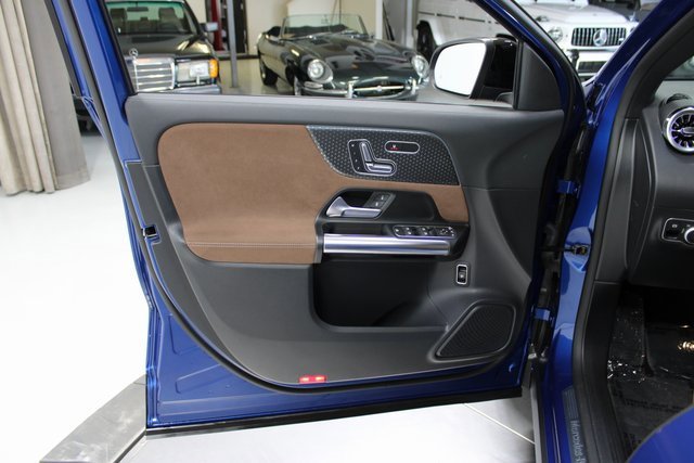 Used 2024 Mercedes-Benz GLA 250 image 41