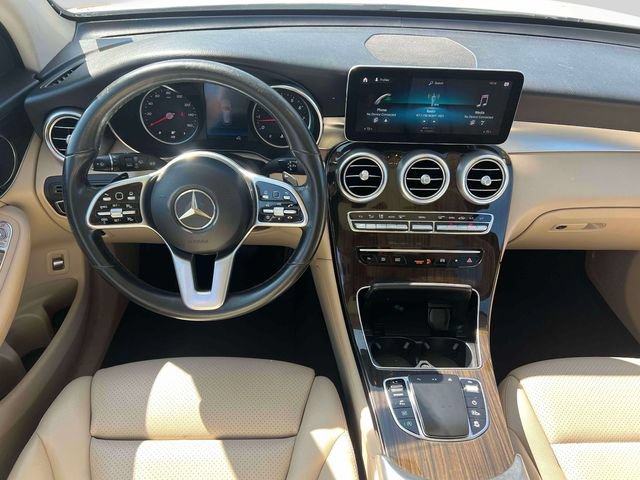 Used 2022 Mercedes-Benz GLC 300 4MATIC w/ Premium Package Lite image 13