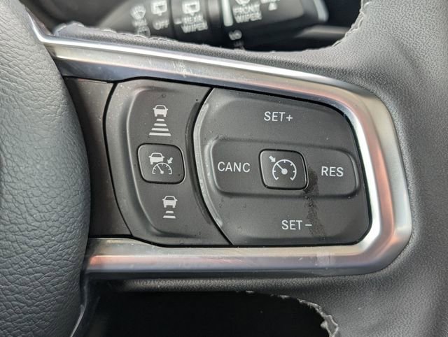 Used 2025 Jeep Wrangler Sahara 4xe image 22