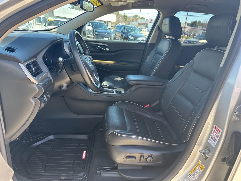 Used 2017 GMC Acadia Denali w/ LPO, Cargo Package image 13