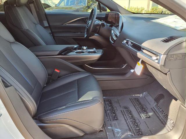 New 2026 Cadillac Lyriq Sport AWD/4WD image 9