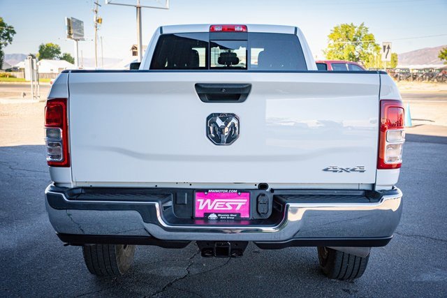 Used 2024 RAM 3500 Tradesman w/ Chrome Appearance Group image 9