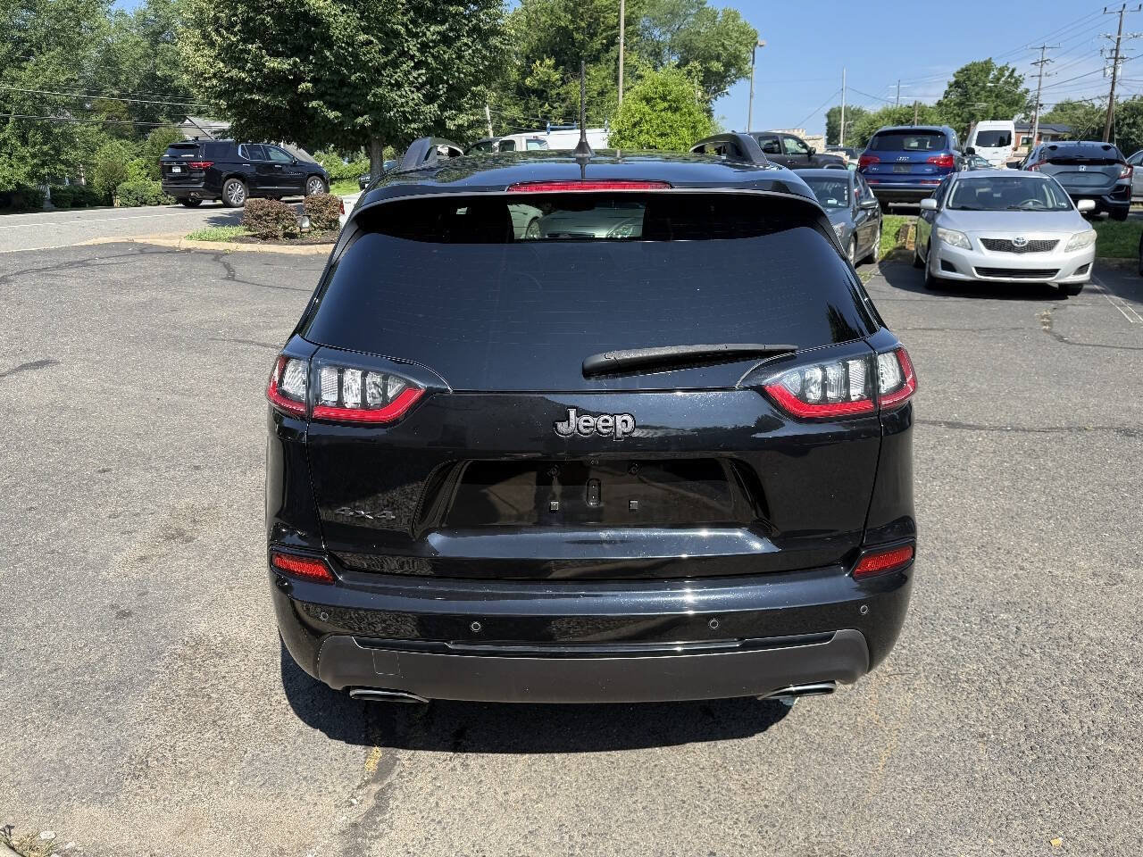 Used 2019 Jeep Cherokee High Altitude AWD/4WD image 4
