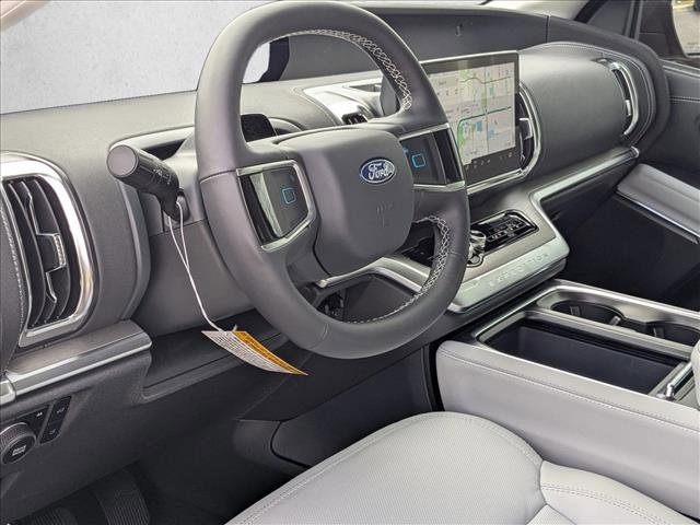 New 2026 Ford Expedition Max Platinum w/ Driver's Package image 3
