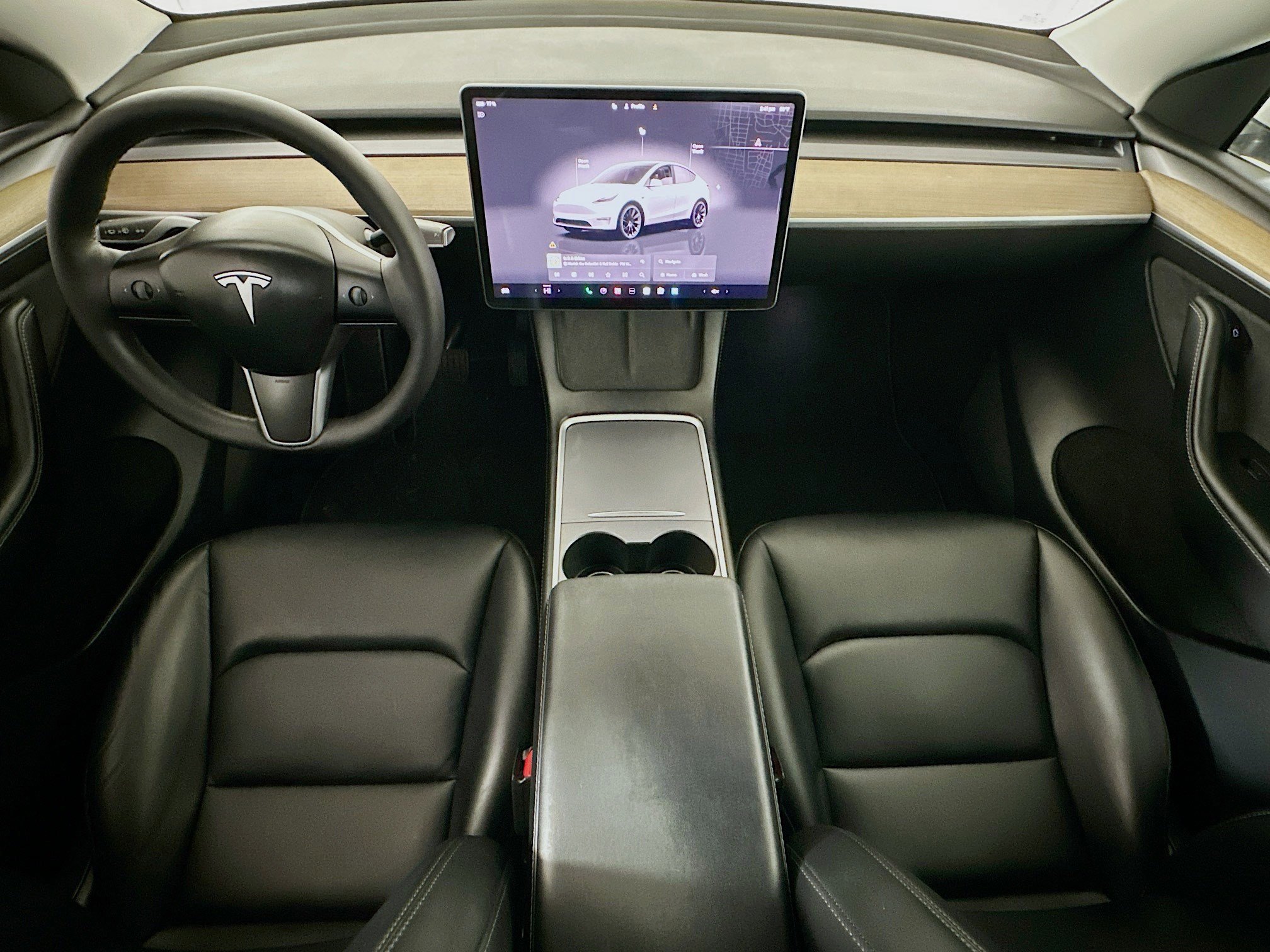 Used 2023 Tesla Model Y Long Range AWD/4WD image 17