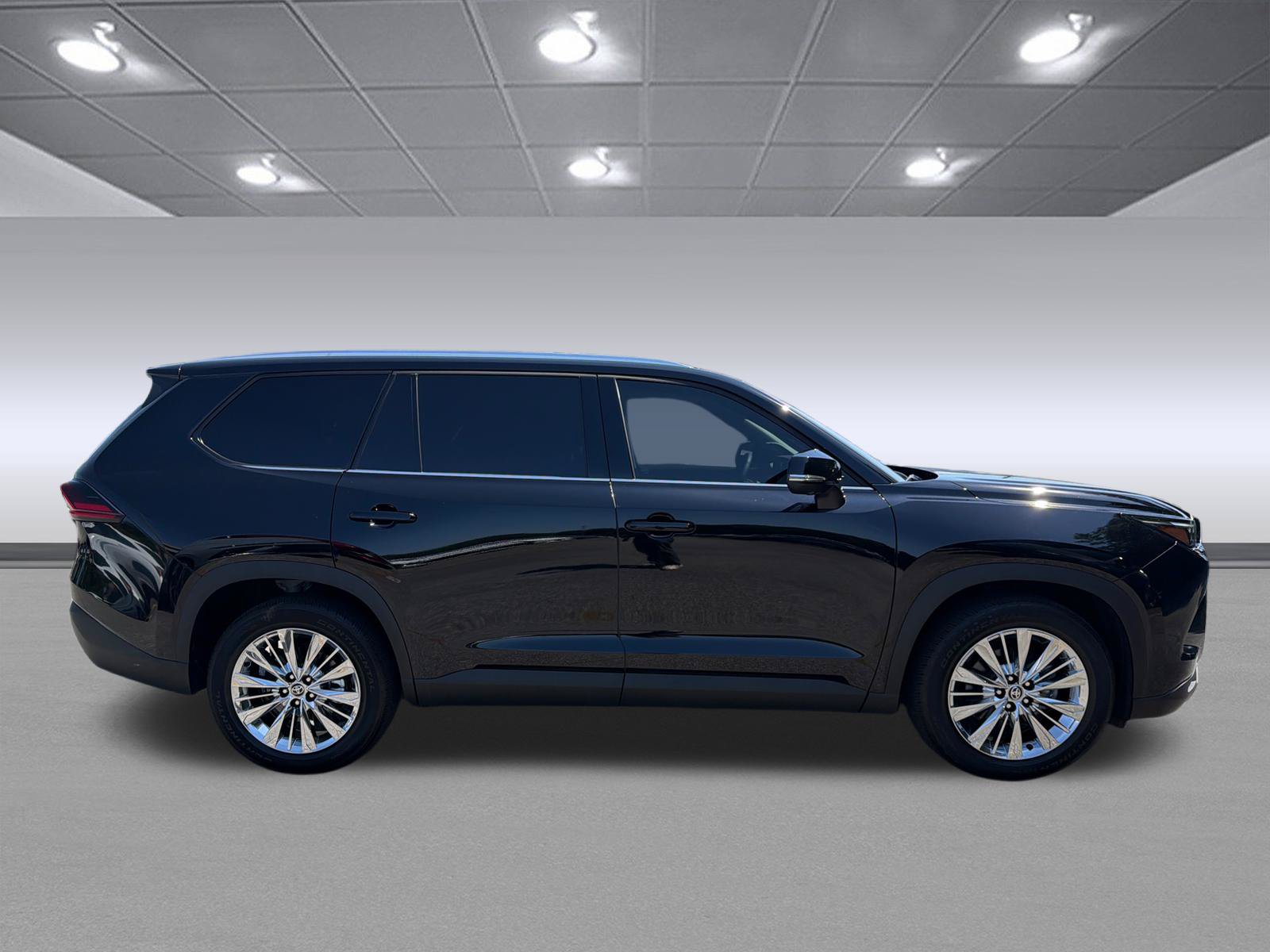 Used 2026 Toyota Grand Highlander AWD image 4
