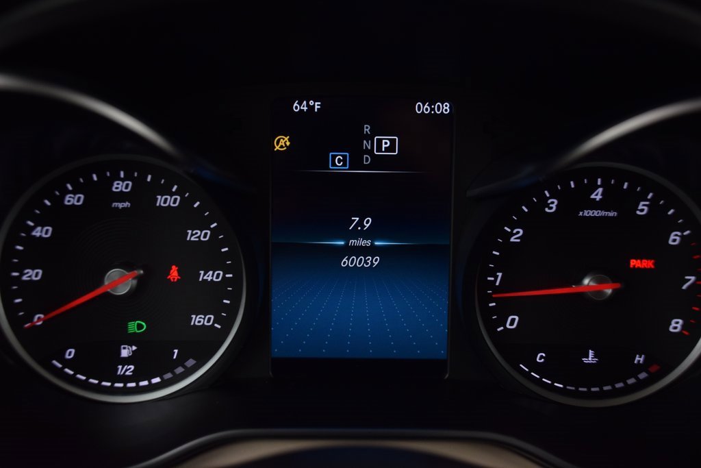 Used 2021 Mercedes-Benz GLC 300 image 25