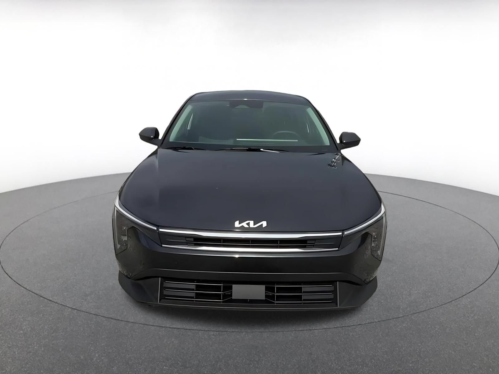 Used 2025 Kia K4 FWD image 3