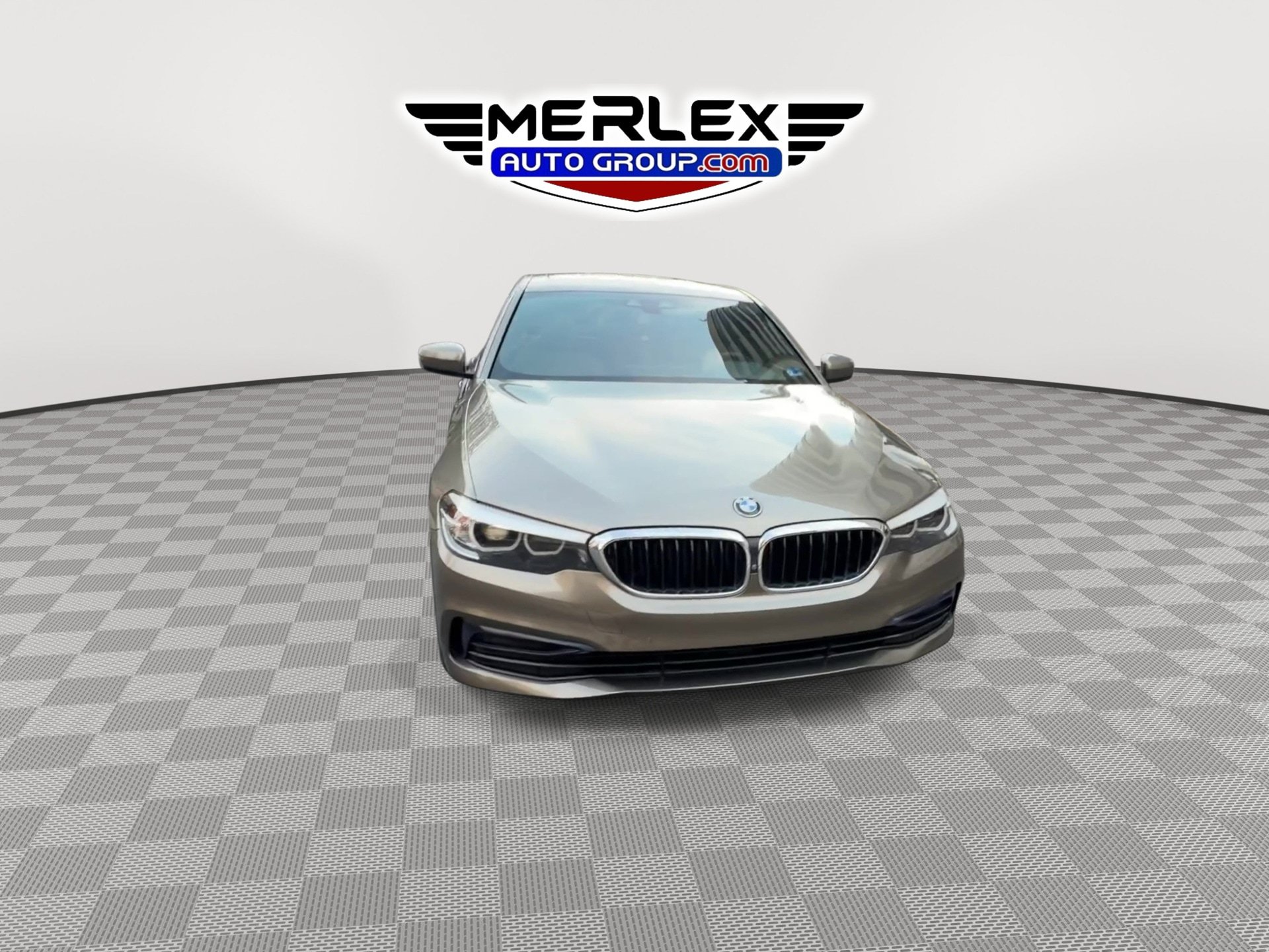 Used 2019 BMW 530i xDrive w/ Convenience Package AWD/4WD image 2
