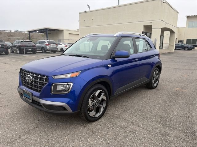Used 2023 Hyundai Venue SEL w/ Cargo Package