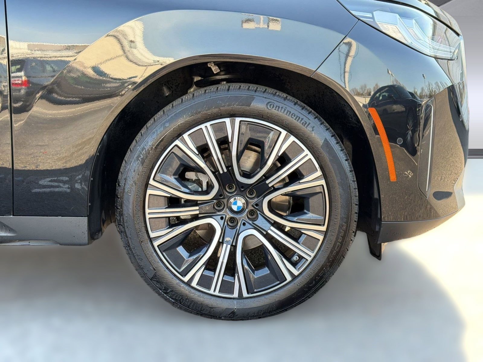 Used 2025 BMW X3 xDrive30i w/ Premium Package AWD/4WD image 12
