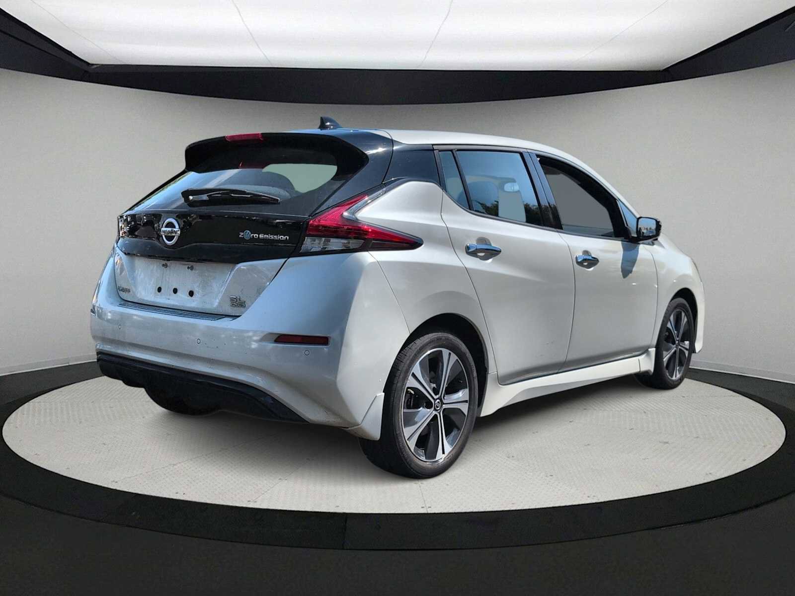 Used 2020 Nissan Leaf SL Plus w/ Protection Package FWD image 8