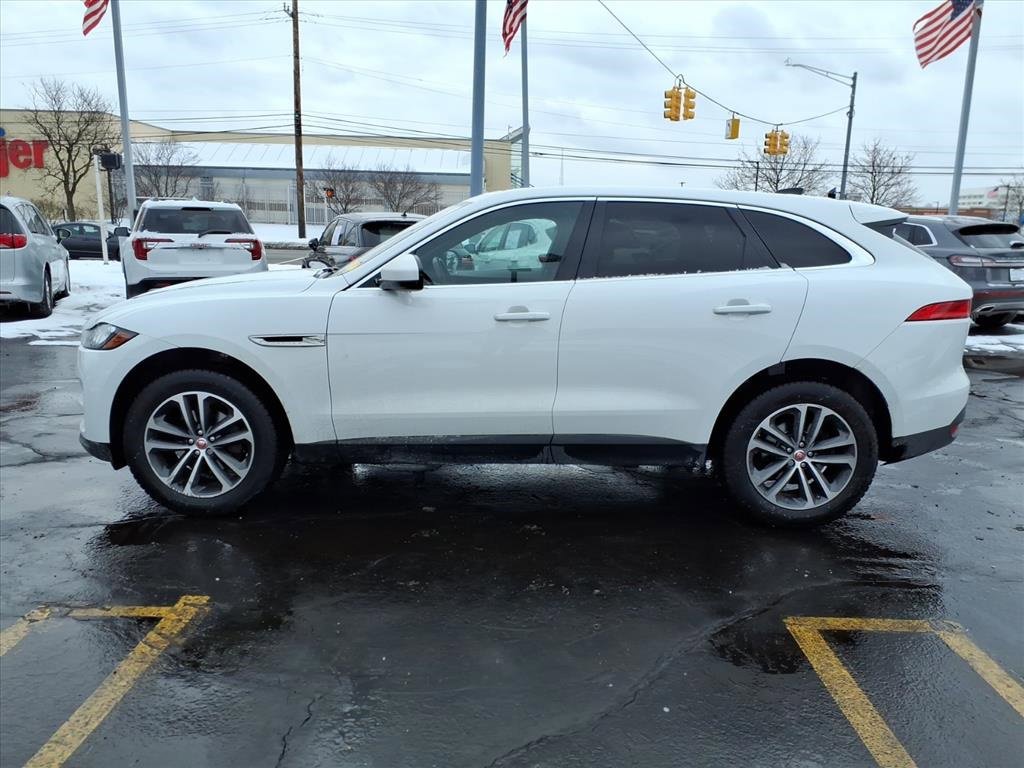 Used 2020 Jaguar F-PACE Premium image 4