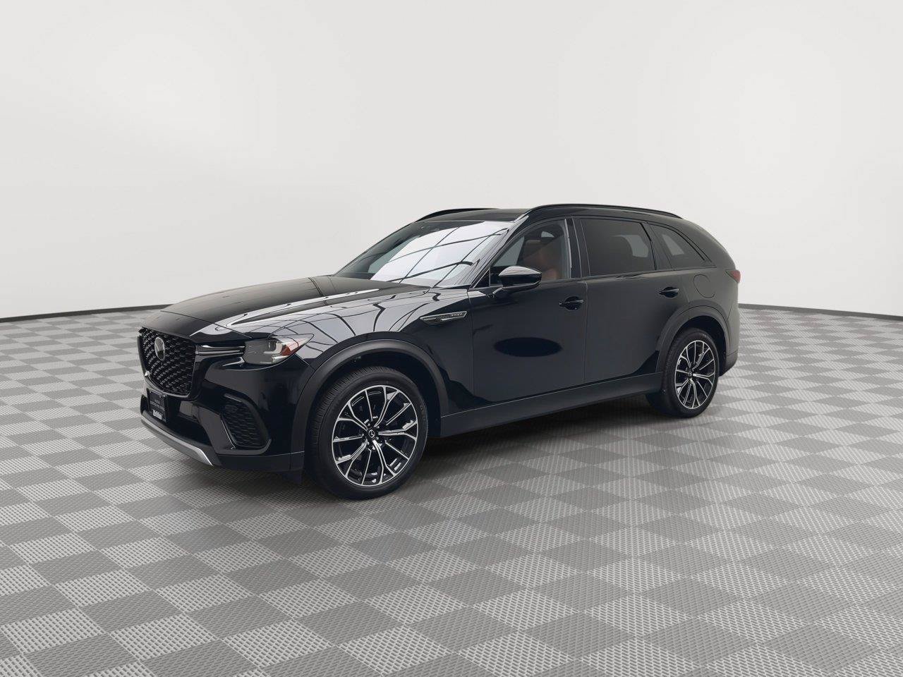 Certified 2025 MAZDA CX-70 Plug-In Hybrid w/ Premium Plus AWD/4WD image 37