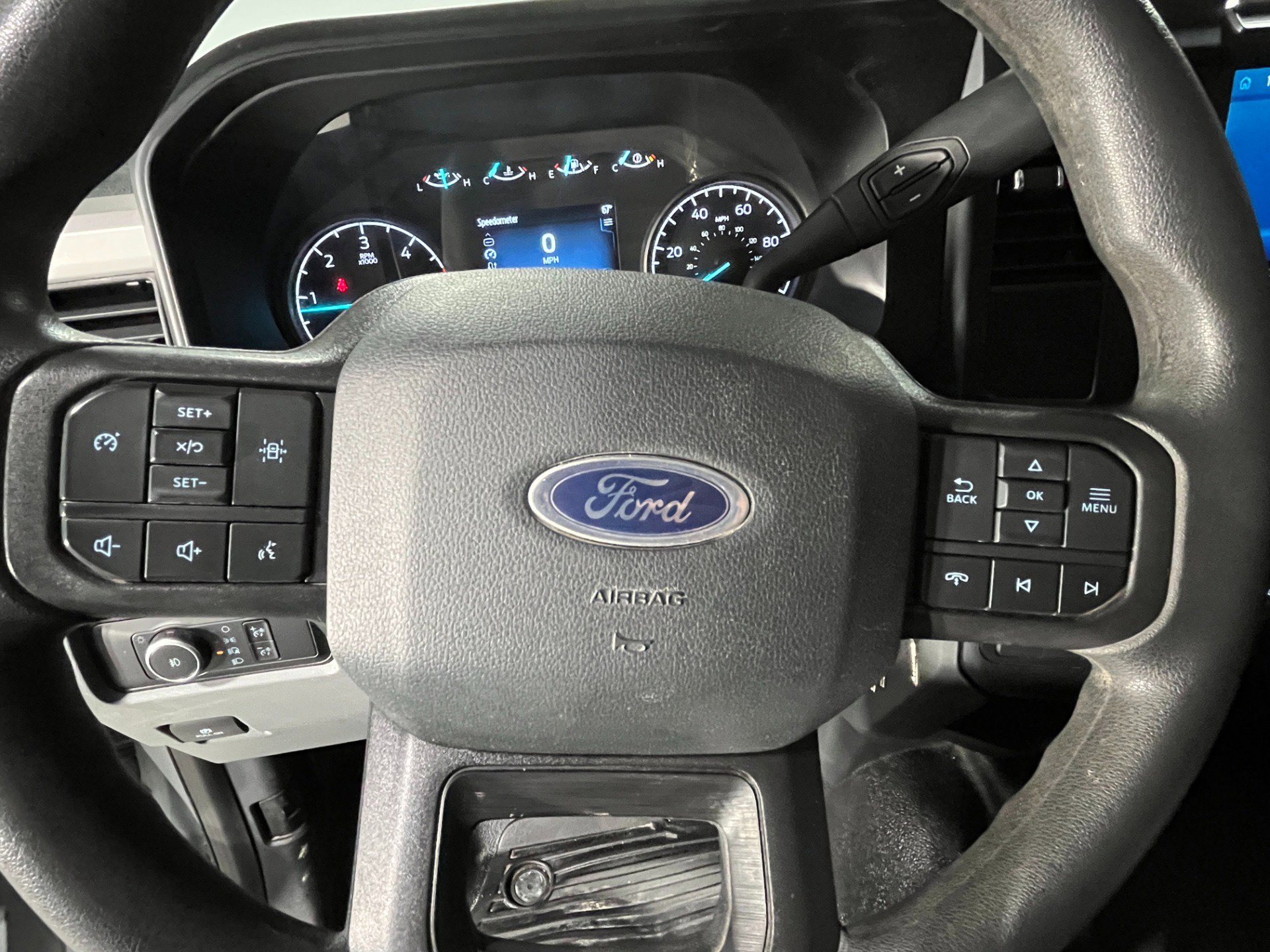Used 2023 Ford F550 4x4 Crew Cab Super Duty image 23