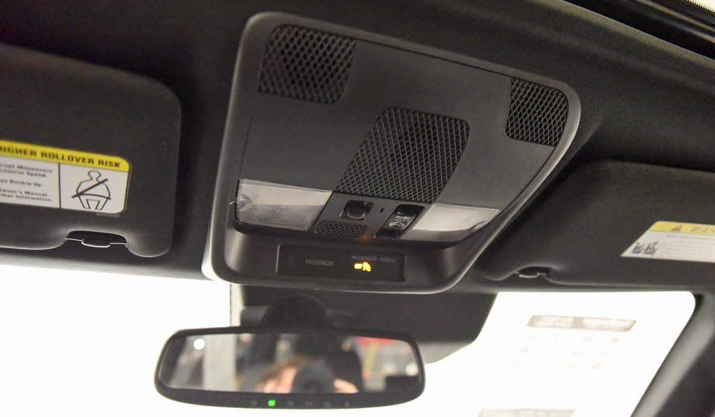 Used 2021 Mitsubishi Outlander SEL image 25