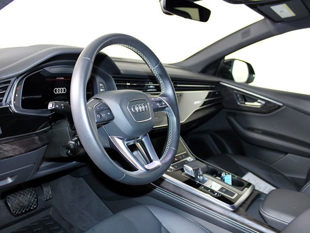 Used 2023 Audi Q8 Premium Plus w/ Premium Plus Package image 34