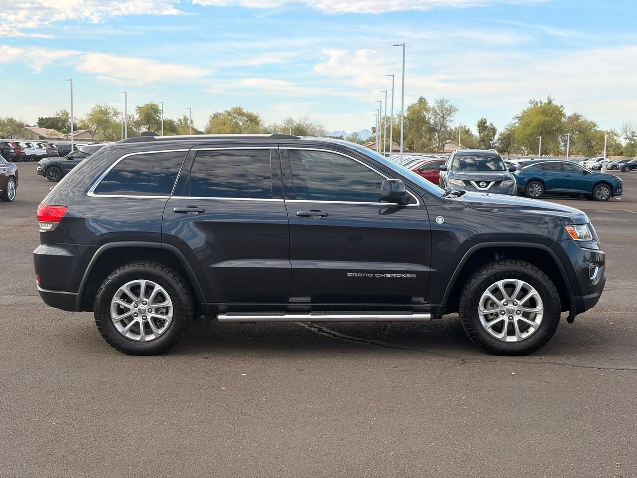 Used 2015 Jeep Grand Cherokee Laredo w/ Quick Order Package 23E AWD/4WD image 7
