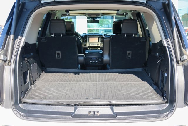 Used 2021 Ford Expedition Platinum image 10