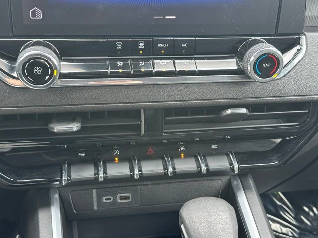 Used 2023 Chevrolet Colorado W/T w/ Advanced Trailering Package image 19