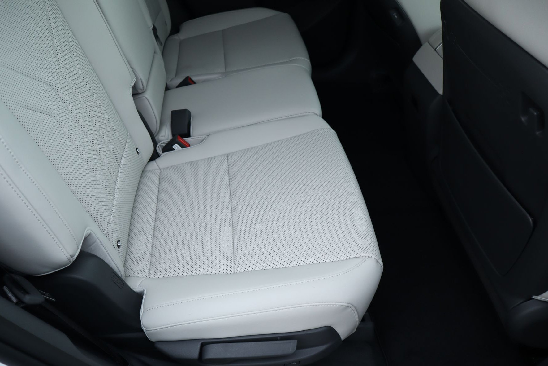 New 2027 Hyundai Santa Fe SEL FWD image 20
