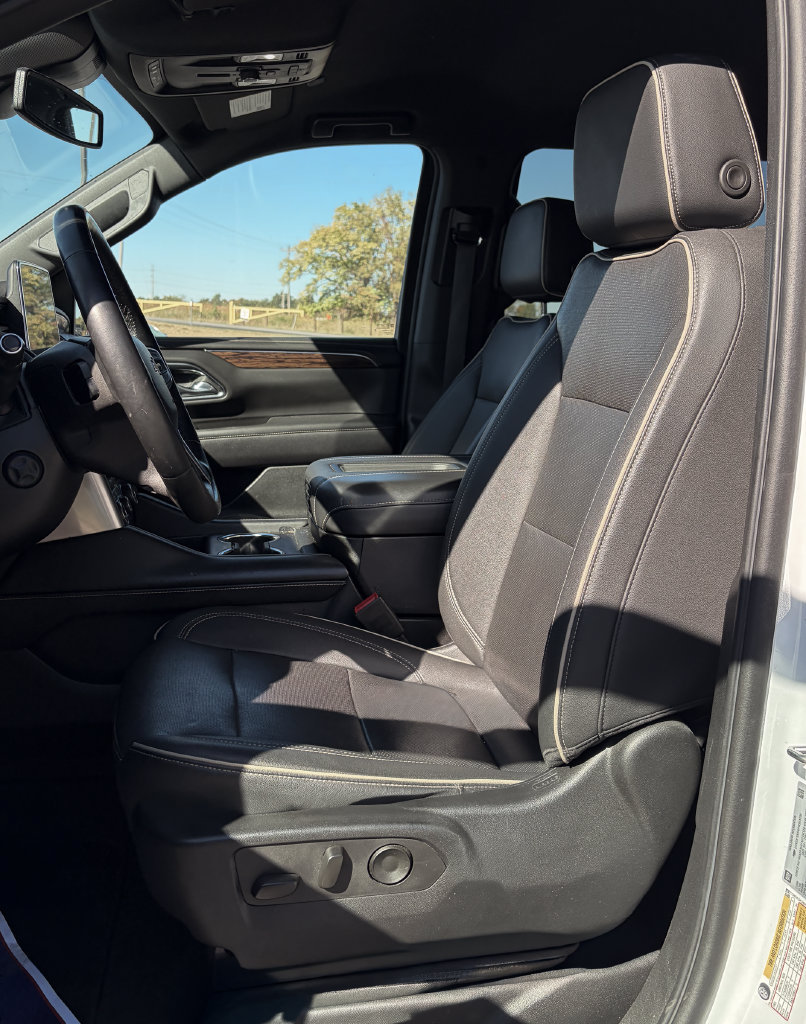 Used 2023 Chevrolet Tahoe Premier AWD/4WD image 18