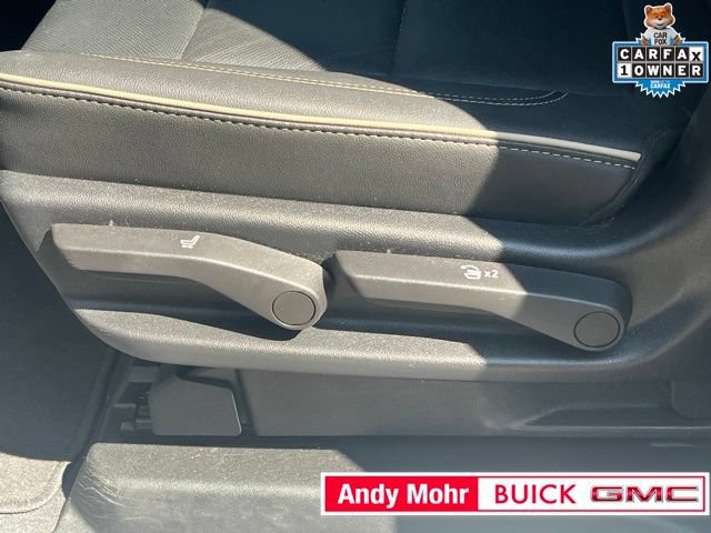 Used 2023 GMC Yukon XL SLT w/ SLT Premium Package AWD/4WD image 35